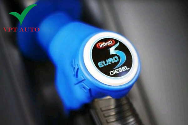 Dầu Diesel đat tiêu chuẩn Euro 5 Dầu Diesel đat tiêu chuẩn Euro 5