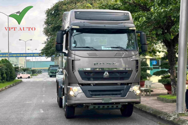 Xe đầu kéo Howo động cơ 430Hp chính hãng Xe đầu kéo Howo động cơ 430Hp chính hãng